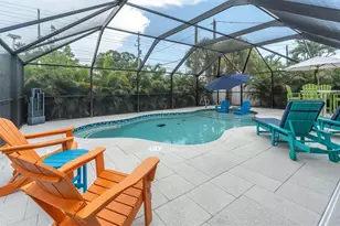 13179 Dorchester Dr, Seminole, FL 33776 - Photo 37