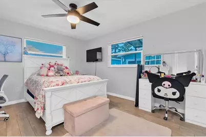 13179 Dorchester Drive, Seminole, FL 33776 - Photo 33