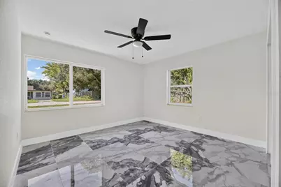 102 Garland Court, Tampa, FL 33613 - Photo 63