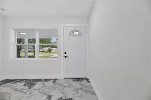 102 Garland Ct, Tampa, FL 33613 - Photo 15