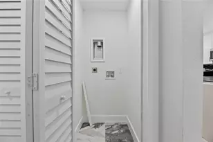 102 Garland Ct, Tampa, FL 33613 - Photo 59