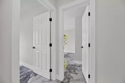 102 Garland Court, Tampa, FL 33613 - Photo 57