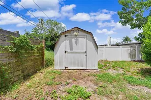 2270 Nolan Dr, Largo, FL 33770 - Photo 25