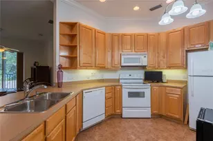 6815 Dali Ave, Land O Lakes, FL 34637 - Photo 5