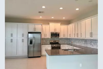 30791 Lindentree Drive, Wesley Chapel, FL 33543 - Photo 5