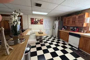 7917 Rideout Rd, Tampa, FL 33619 - Photo 29