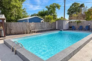 7917 Rideout Rd, Tampa, FL 33619 - Photo 7
