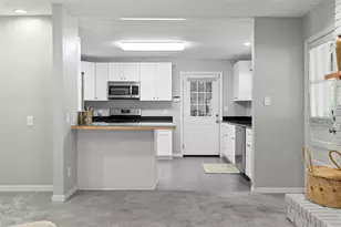 2391 66th Terrace S, Saint Petersburg, FL 33712 - Photo 13