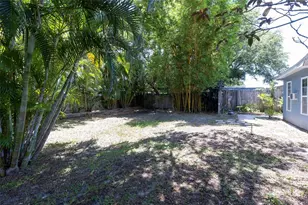 3018 19th Pl, Largo, FL 33774 - Photo 27