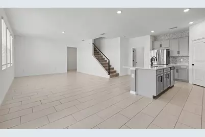 11824 Clare Hill Avenue, Riverview, FL 33579 - Photo 15