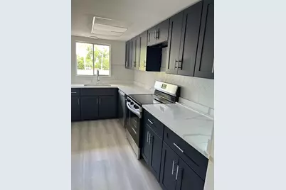 4520 Overlook Drive NE #132, Saint Petersburg, FL 33703 - Photo 9