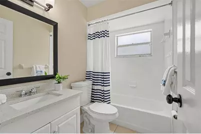 5733 66th Lane N, Saint Petersburg, FL 33709 - Photo 13