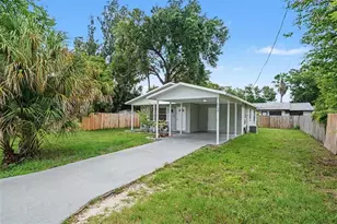 5733 66th Ln N, Saint Petersburg, FL 33709 - Photo 7