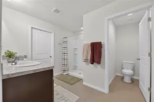 8115 Harwich Port Ln, Gibsonton, FL 33534 - Photo 27