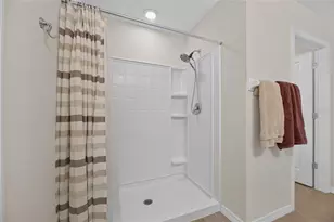8115 Harwich Port Ln, Gibsonton, FL 33534 - Photo 29