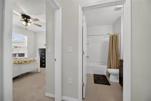8115 Harwich Port Ln, Gibsonton, FL 33534 - Photo 15