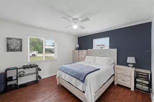 3719 39th St N, Saint Petersburg, FL 33713 - Photo 7