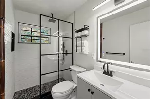3719 39th St N, Saint Petersburg, FL 33713 - Photo 9