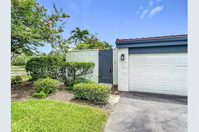 780 Sarabay Road #16, Osprey, FL 34229 - Photo 3