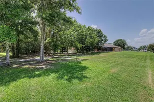 27928 Austin Woods Dr, Dade City, FL 33525 - Photo 49