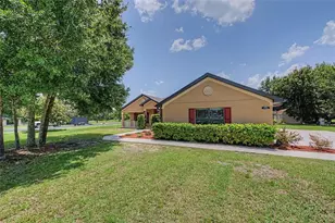 27928 Austin Woods Dr, Dade City, FL 33525 - Photo 3