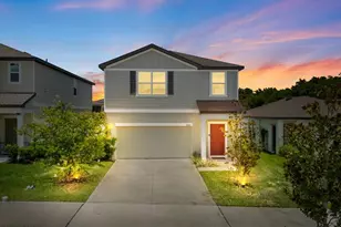 38465 Honeysuckle Dr, Dade City, FL 33525 - Photo 1