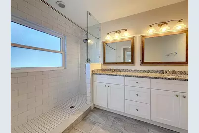 8270 30th Avenue N, Saint Petersburg, FL 33710 - Photo 33