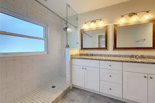 8270 30th Ave N, Saint Petersburg, FL 33710 - Photo 33