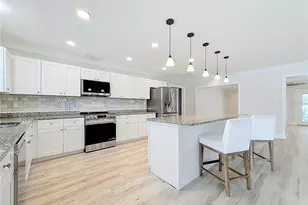 8270 30th Ave N, Saint Petersburg, FL 33710 - Photo 19