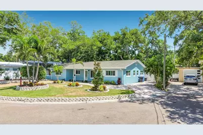 8270 30th Avenue N, Saint Petersburg, FL 33710 - Photo 3