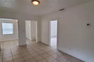 2156 17th Ave S, Saint Petersburg, FL 33712 - Photo 3