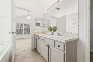 13102 Early Run Ln, Riverview, FL 33578 - Photo 31