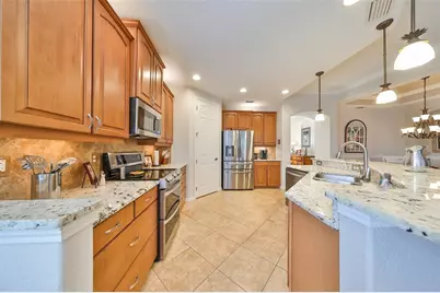 1348 Emerald Dunes Drive, Sun City Center, FL 33573 - Photo 9