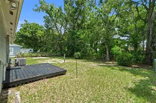 4419 Dolphin Dr, Tampa, FL 33617 - Photo 21