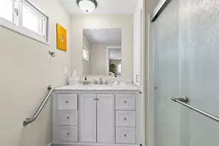 7165 Mt Georgetown Dr NE, Saint Petersburg, FL 33702 - Photo 25