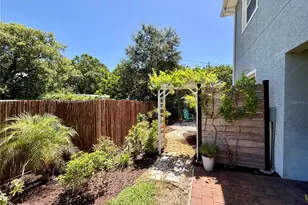 281 Ashley Ct, Dunedin, FL 34698 - Photo 3