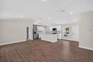 3254 Plymouth St, Port Charlotte, FL 33980 - Photo 5