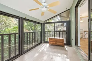 511 Mistletoe Ct, Safety Harbor, FL 34695 - Photo 23