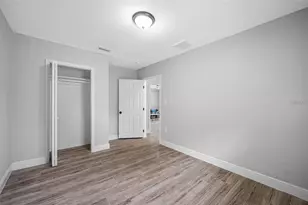 1901 E New Orleans Ave, Tampa, FL 33610 - Photo 17