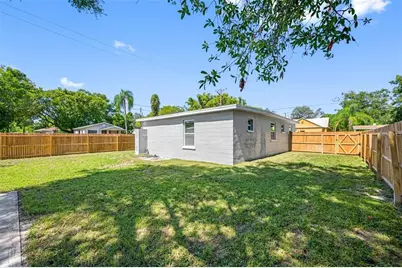 1901 E New Orleans Avenue, Tampa, FL 33610 - Photo 21