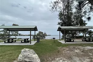 1612 Gulf Beach Blvd, Tarpon Springs, FL 34689 - Photo 57