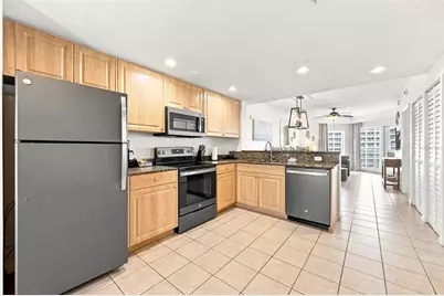 12000 Gulf Boulevard #611S, Treasure Island, FL 33706 - Photo 9