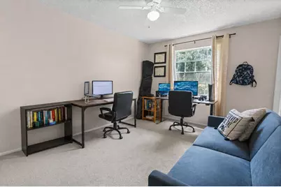 11942 Skylake Place #C, Tampa, FL 33617 - Photo 15