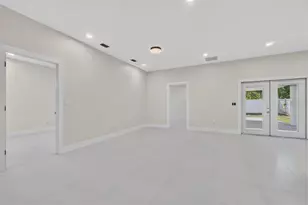 1603 Wright Dr, Lakeland, FL 33805 - Photo 9