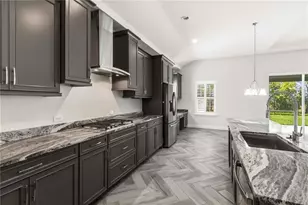 6404 Maiden Sea Dr, Apollo Beach, FL 33572 - Photo 11