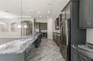 6404 Maiden Sea Dr, Apollo Beach, FL 33572 - Photo 9