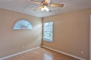 4029 Quail Briar Dr, Valrico, FL 33596 - Photo 15