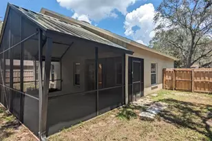4029 Quail Briar Dr, Valrico, FL 33596 - Photo 3