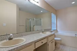 4029 Quail Briar Dr, Valrico, FL 33596 - Photo 13