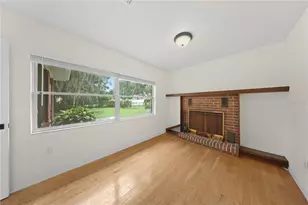 1805 Dierker Dr, Valrico, FL 33596 - Photo 13